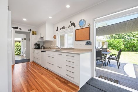 Photo of property in 5 Vectis Road, Hillcrest, Hamilton, 3216