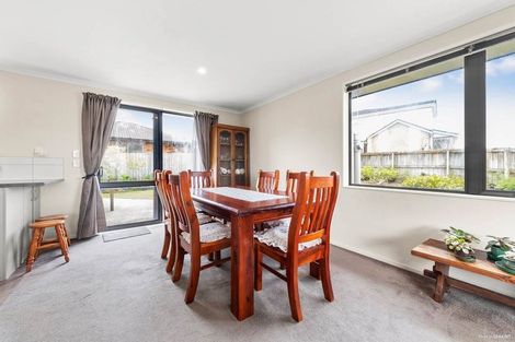 Photo of property in 55 Tiriwa Drive, Massey, Auckland, 0614