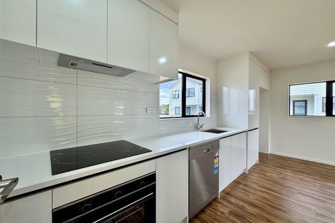 Photo of property in 70 Mahia Road, Manurewa, Auckland, 2102