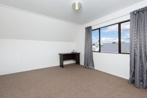 Photo of property in 33 Coopers Road, Gate Pa, Tauranga, 3112