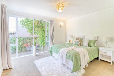 Photo of property in 40 Cashmere Avenue, Khandallah, Wellington, 6035