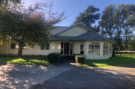 Photo of property in 3791 Cambridge Road, Leamington, Cambridge, 3495