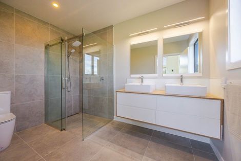 Photo of property in 39 Great North Road, Waipawa, 4210