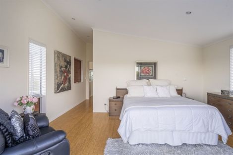Photo of property in 55 Bannings Way, Hobsonville, Auckland, 0618