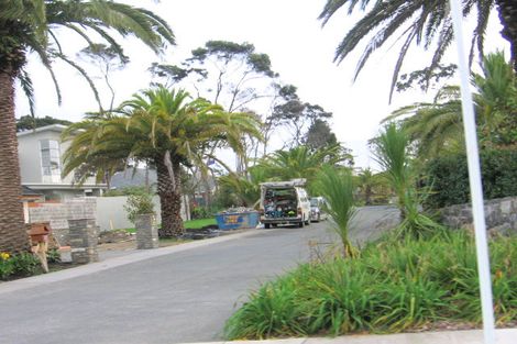 Photo of property in 11 Thomas Hunter Lane, Greenhithe, Auckland, 0632