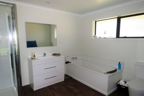 Photo of property in 71a Bledisloe Street, Kurow, 9435