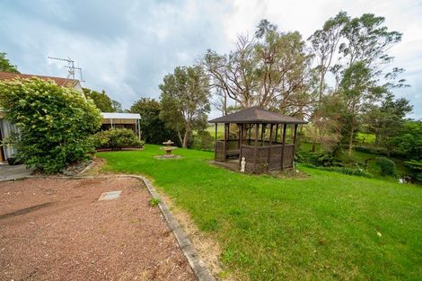 Photo of property in 248 Red Hills Road, Massey, Henderson, 0782
