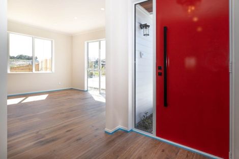 Photo of property in 31 Takurua Terrace, Orewa, 0931