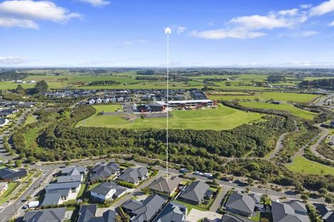 Photo of property in 19 Te Paea Avenue, Karaka, 2124