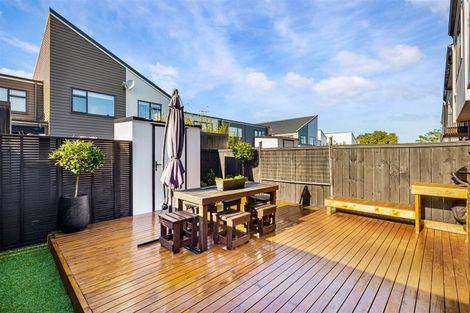 Photo of property in 21 Saltmarsh Road, Hobsonville, Auckland, 0616