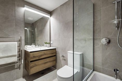 Photo of property in 5b Windlass Street, Long Bay, Auckland, 0630