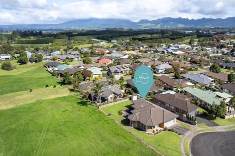Photo of property in 10 Reabrook Place, Katikati, 3129