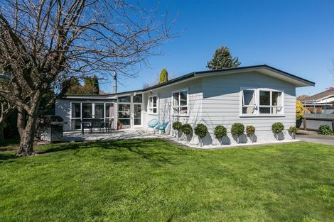 Photo of property in 24 Mangarau Crescent, Havelock North, 4130