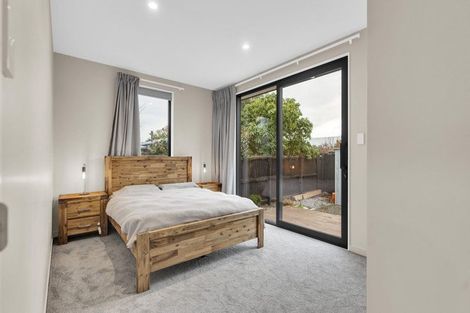 Photo of property in 2/397 Sawyers Arms Road, Harewood, Christchurch, 8051