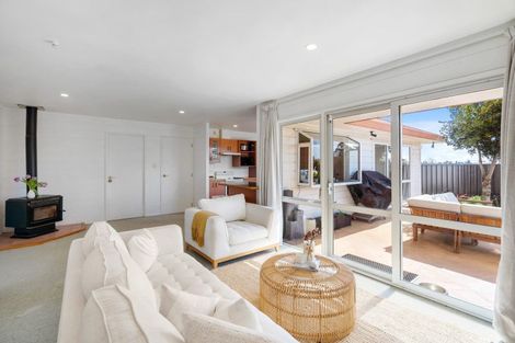 Photo of property in 83 Brookvale Road, Havelock North, 4130