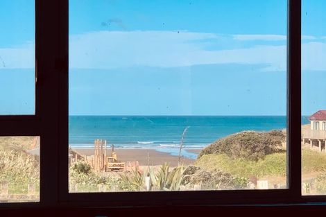 Photo of property in 15 Oceanview Terrace, Tirohanga, Lower Hutt, 5010