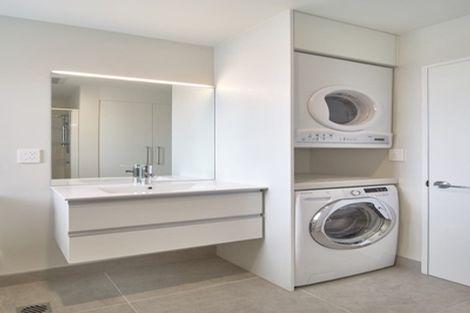 Photo of property in Riverena Flats, 377 Barbadoes Street, Christchurch Central, Christchurch, 8011