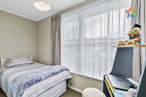 Photo of property in 146 George Street, Stokes Valley, Lower Hutt, 5019