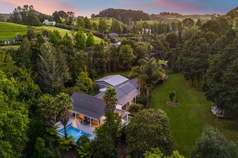 Photo of property in 316 Upper Waiwera Road, Puhoi, Silverdale, 0994