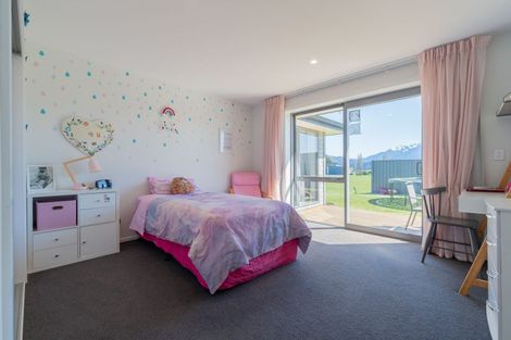 Photo of property in 11 Breaksea Street, Te Anau, 9600