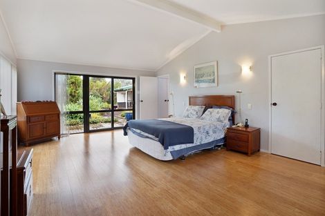 Photo of property in 151 Oaia Road, Muriwai, Waimauku, 0881