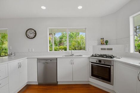 Photo of property in 10/199 Birdwood Road, Massey, Auckland, 0614