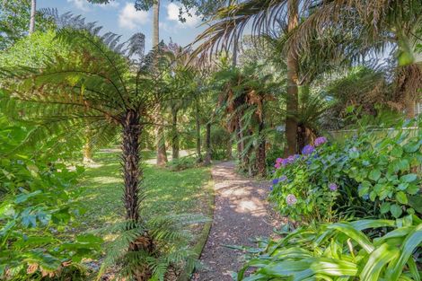 Photo of property in 85 Ludlam Crescent, Woburn, Lower Hutt, 5010