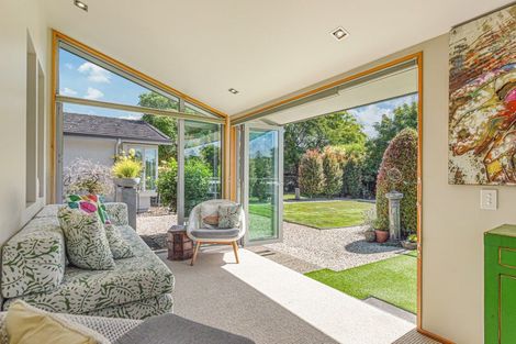 Photo of property in 16 Aratia Way, Richmond, 7020