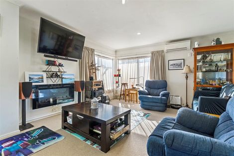 Photo of property in 17 Liverpool Terrace, Stoke, Nelson, 7011