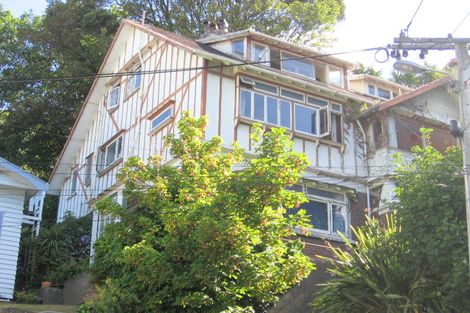 Photo of property in 31 Arlington Street, Mount Cook, Wellington, 6011