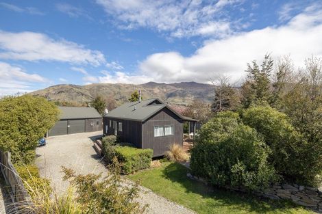 Photo of property in 219 Stone Street, Wanaka, 9305