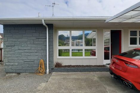 Photo of property in 7 Warrimoo Street, Paraparaumu, 5032