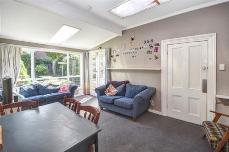Photo of property in 38 Heriot Row, Dunedin Central, Dunedin, 9016