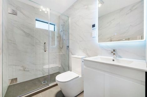 Photo of property in 25 Coast Garden Drive, Hobsonville, Auckland, 0616