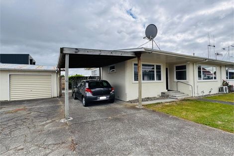 Photo of property in 14 Kiwi Court, Roslyn, Palmerston North, 4414