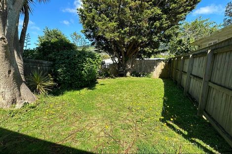 Photo of property in 57 Ranui Terrace, Tawa, Wellington, 5028