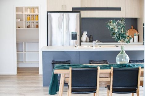 Photo of property in 27 Te Piriti Road, One Tree Point, 0118