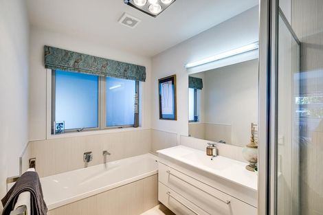 Photo of property in 84a Te Awa Avenue, Te Awa, Napier, 4110