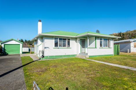 Photo of property in 20 Glasgow Crescent, Kaiti, Gisborne, 4010