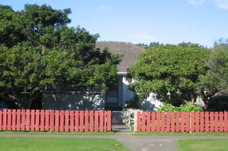 Photo of property in 1290 High Street, Taita, Lower Hutt, 5011