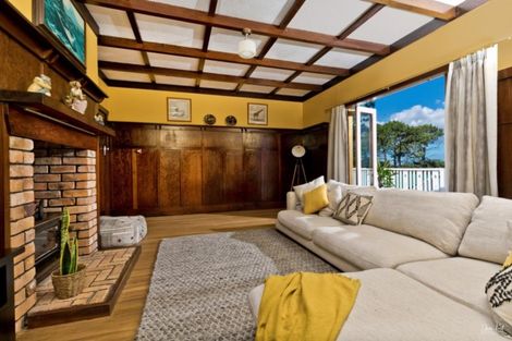 Photo of property in 81 Burns Lane, Kumeu, 0892