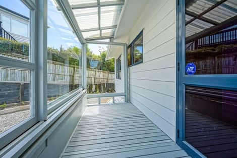 Photo of property in 5/7 Duncan Avenue, Te Atatu South, Auckland, 0610