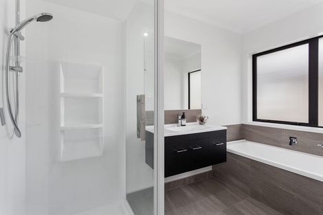 Photo of property in 1 Karearea Drive, Coastlands, Whakatane, 3120