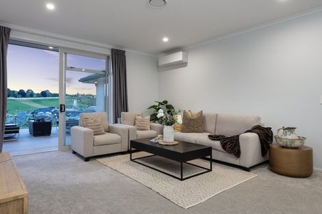 Photo of property in 26 Kiritiana Close, Pyes Pa, Tauranga, 3112