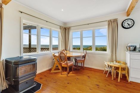 Photo of property in 17b Brightside Road, Stanmore Bay, Whangaparaoa, 0932