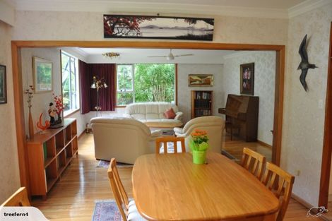 Photo of property in 25 Wyndham Road, Pinehaven, Upper Hutt, 5019