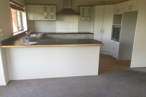 Photo of property in 2 Applecross Lane, Harewood, Christchurch, 8051