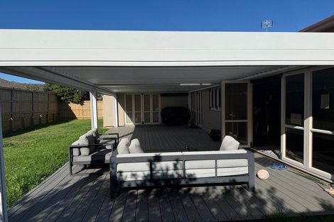 Photo of property in 9 Bronwylian Drive, Flat Bush, Auckland, 2016