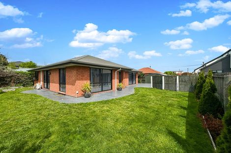 Photo of property in 2/41 Amyes Road, Hornby, Christchurch, 8042