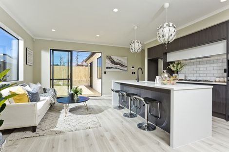 Photo of property in 41 Vinistra Road, Kumeu, 0810